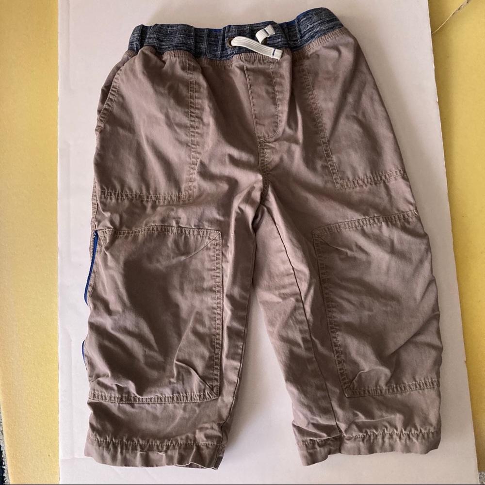 Boden boys shorts sz 12 tan